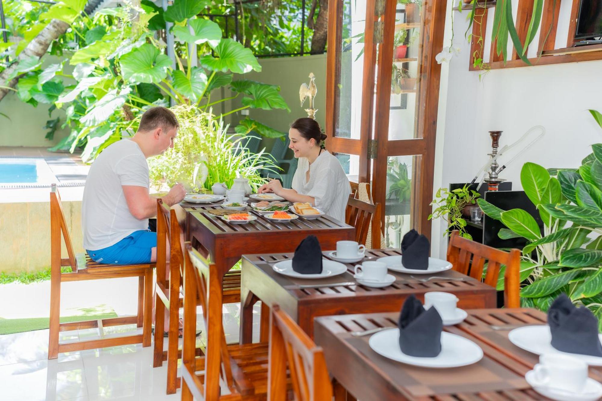 Sea Cloud Hotel Unawatuna Eksteriør billede