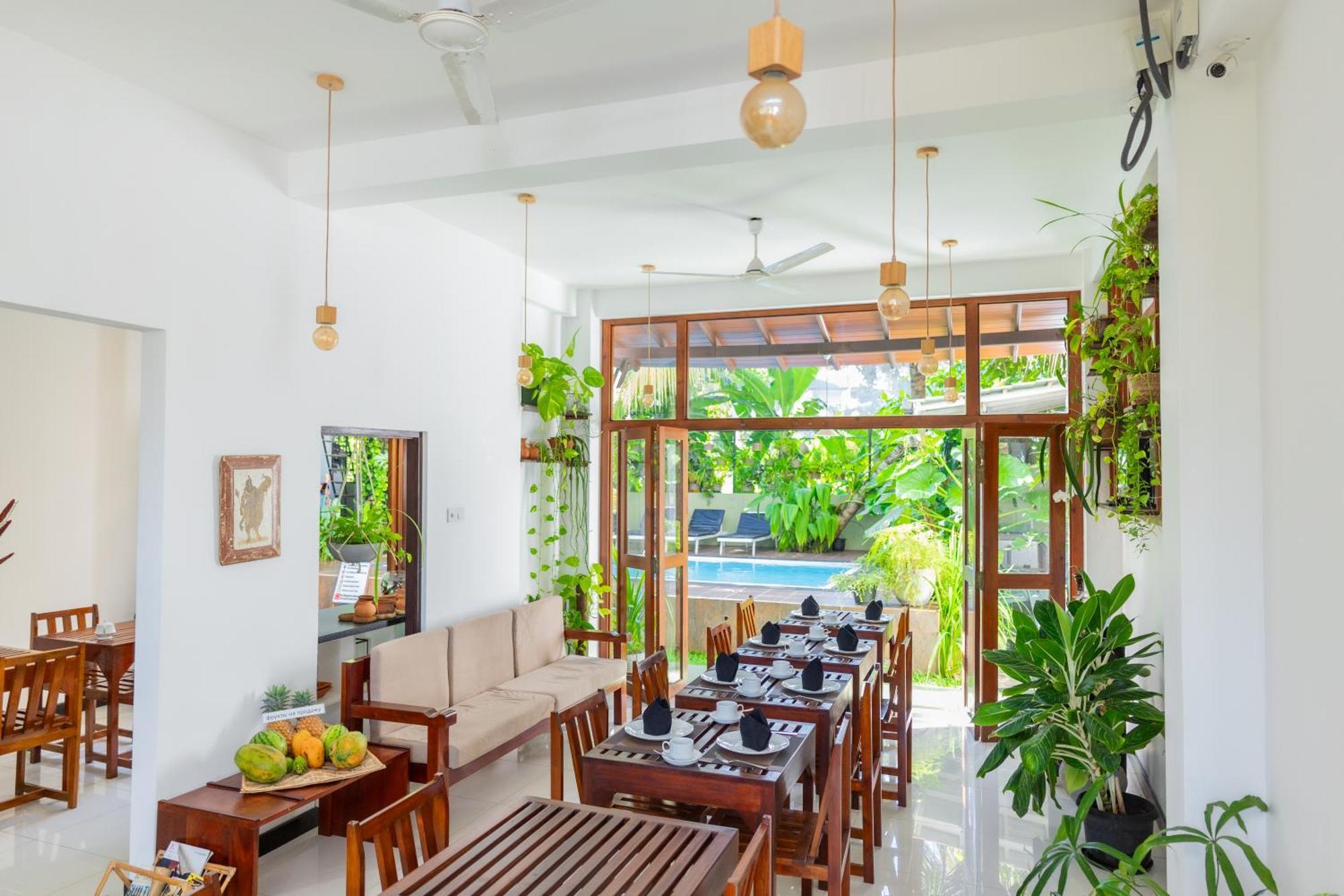 Sea Cloud Hotel Unawatuna Eksteriør billede